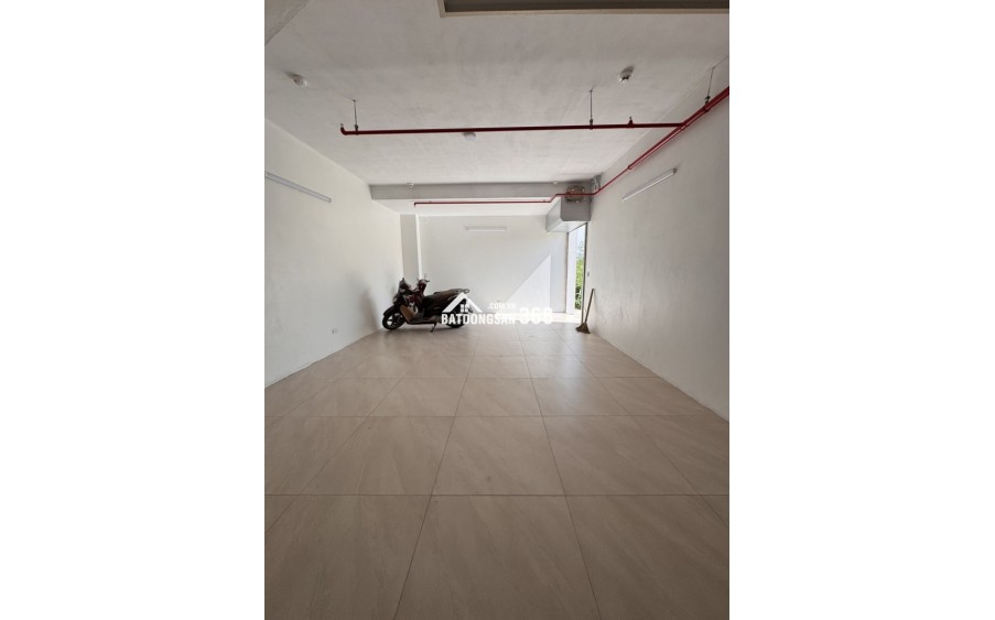 Tòa nhà dòng tiền Ngọc Thụy Long Biên – 7 tầng thang máy – 90m² – lô góc đẹp – 40 tỷ
